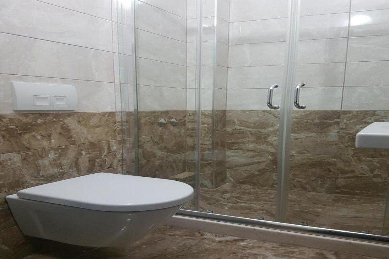 Bristol Hotel Тирана Екстериор снимка